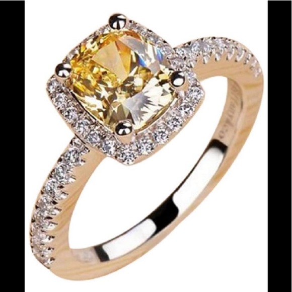 925 SS Princess Cut Cubic Zirconia Citrine Ring - Picture 2 of 7